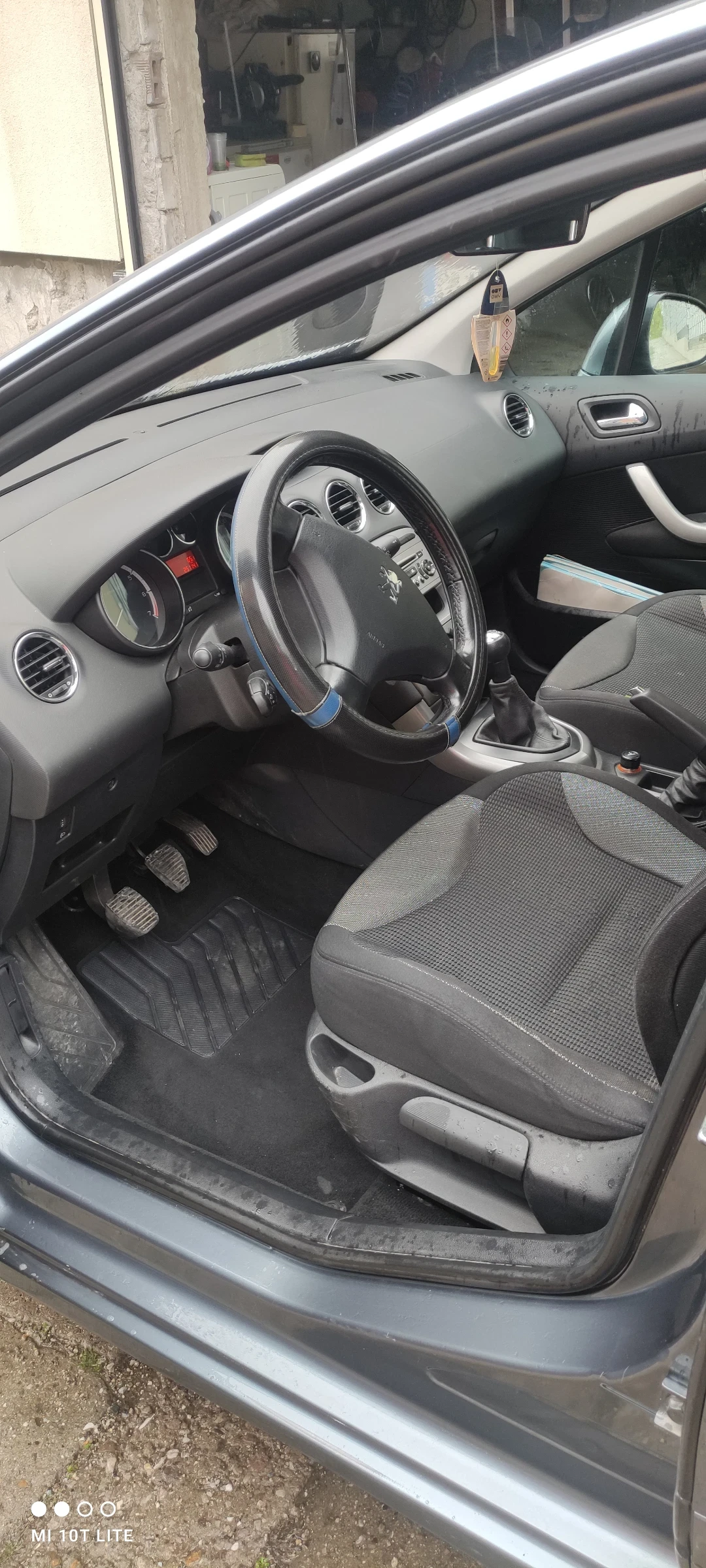 Peugeot 308  - изображение 4