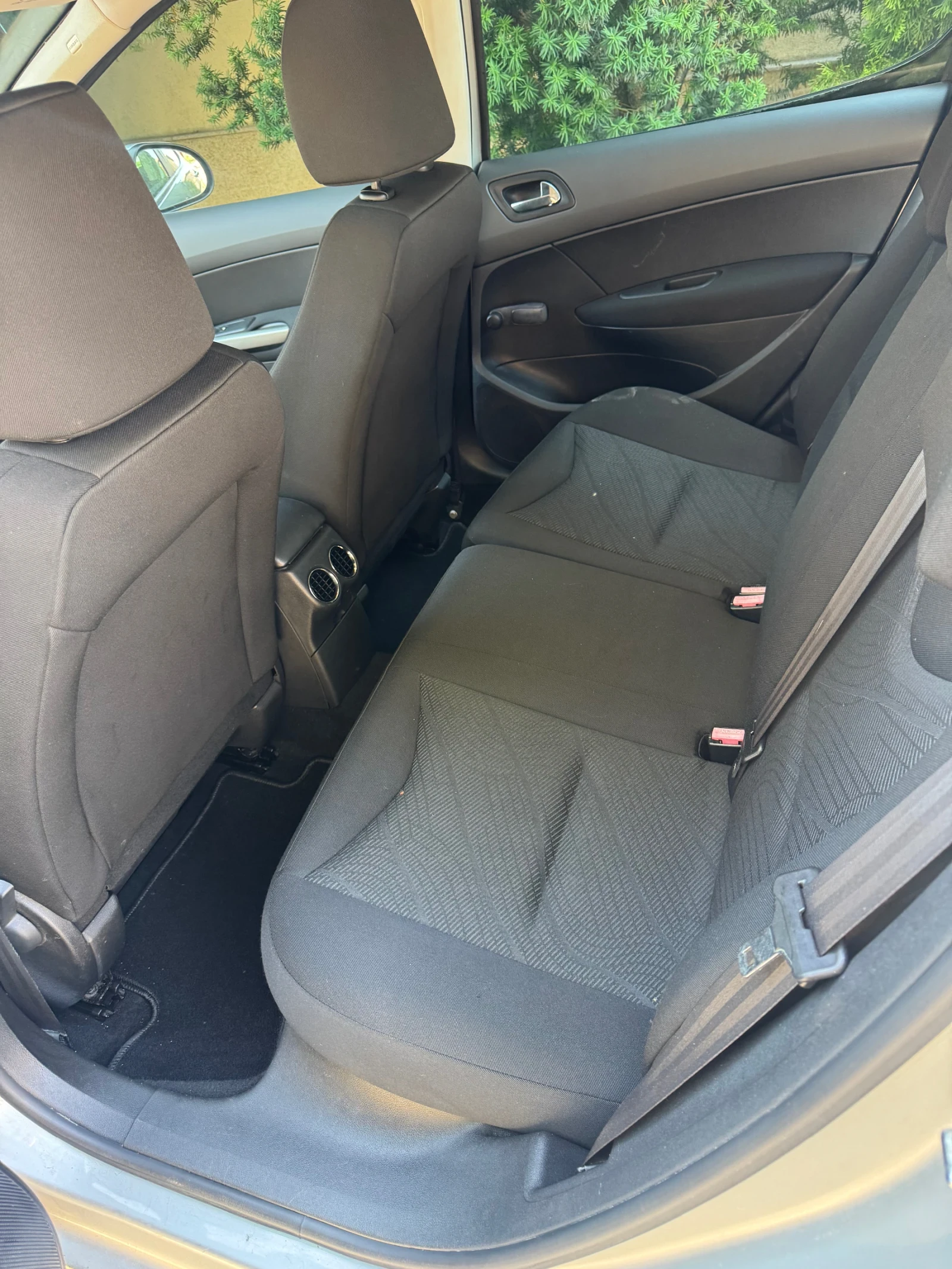 Peugeot 308 1.6HDI / Панорама - изображение 9