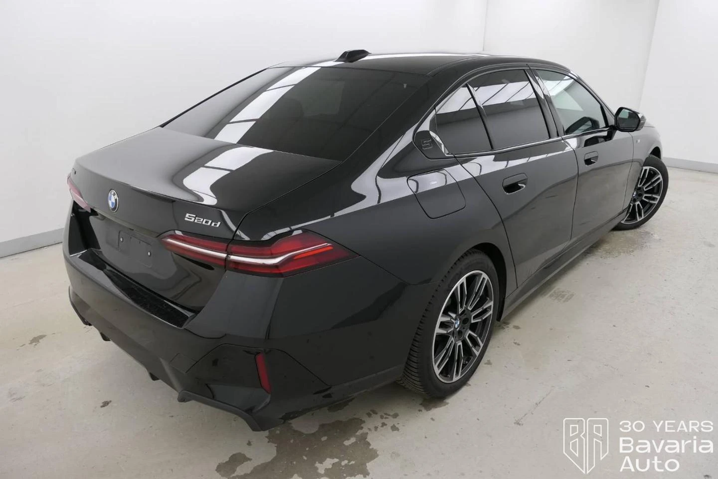 BMW 520 d xDrive M Sport Paket - изображение 3