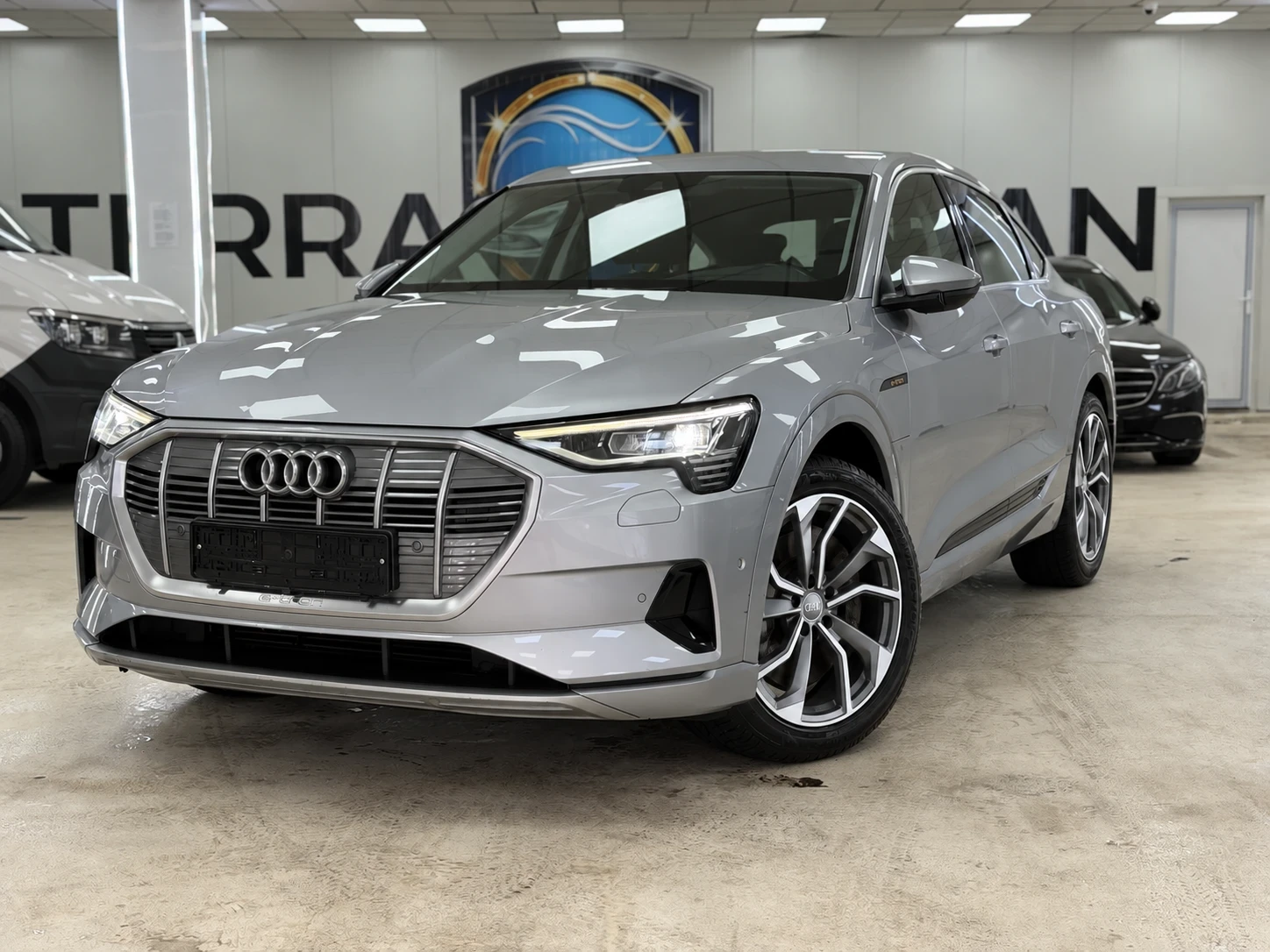 Audi E-Tron 50/EU/Sportback/MatrixLed/Head-Up/KeylessGo/