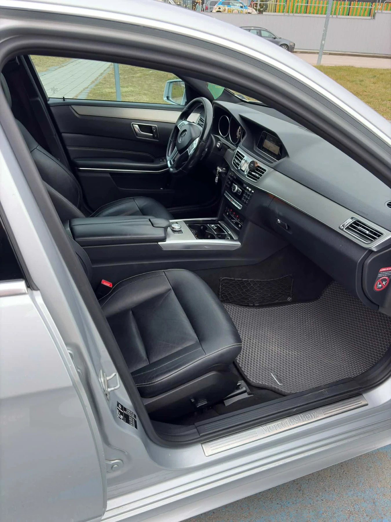 Mercedes-Benz E 350 7G; 4MATIC  - изображение 10