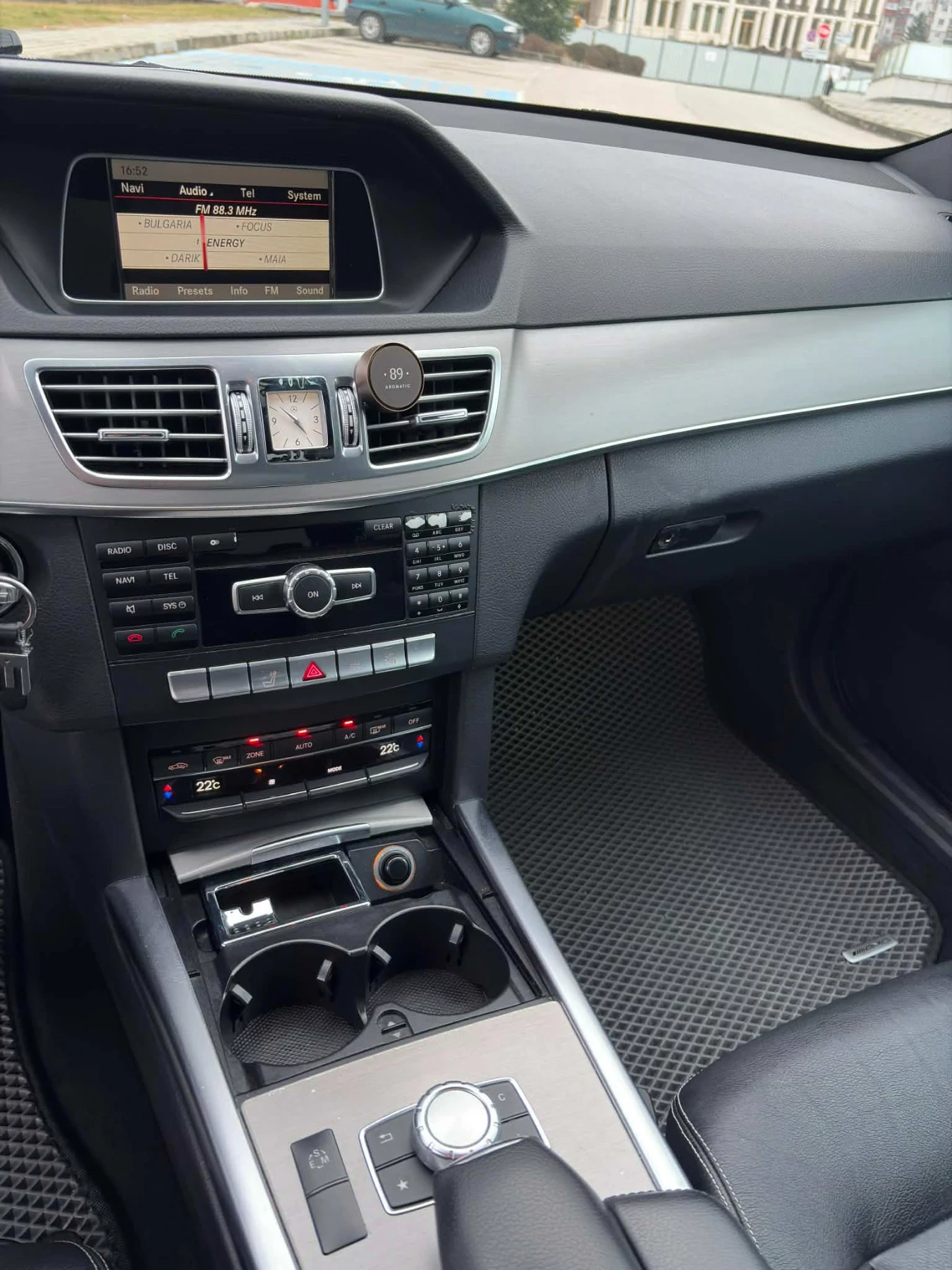 Mercedes-Benz E 350 7G; 4MATIC  - изображение 8