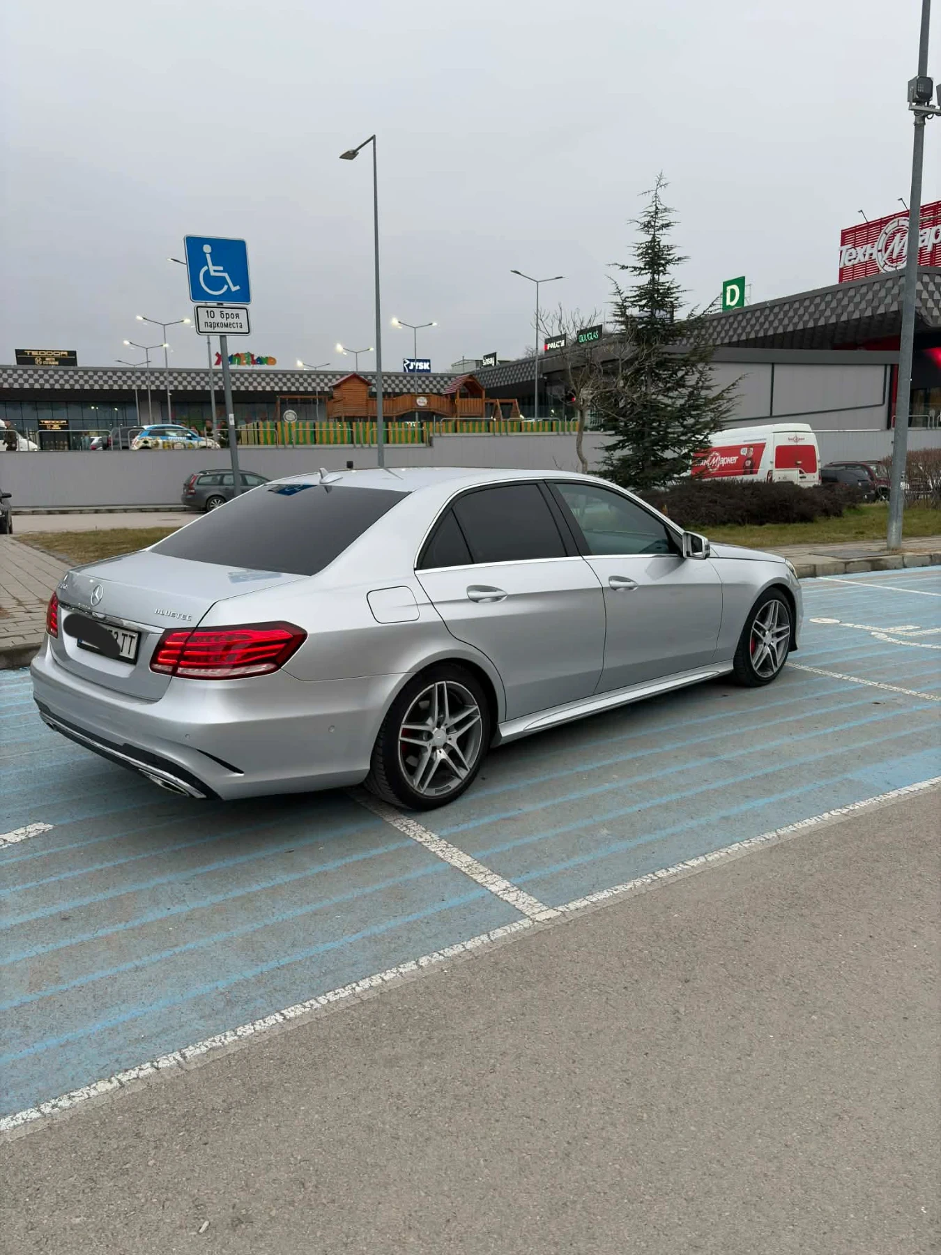 Mercedes-Benz E 350 7G; 4MATIC  - изображение 4