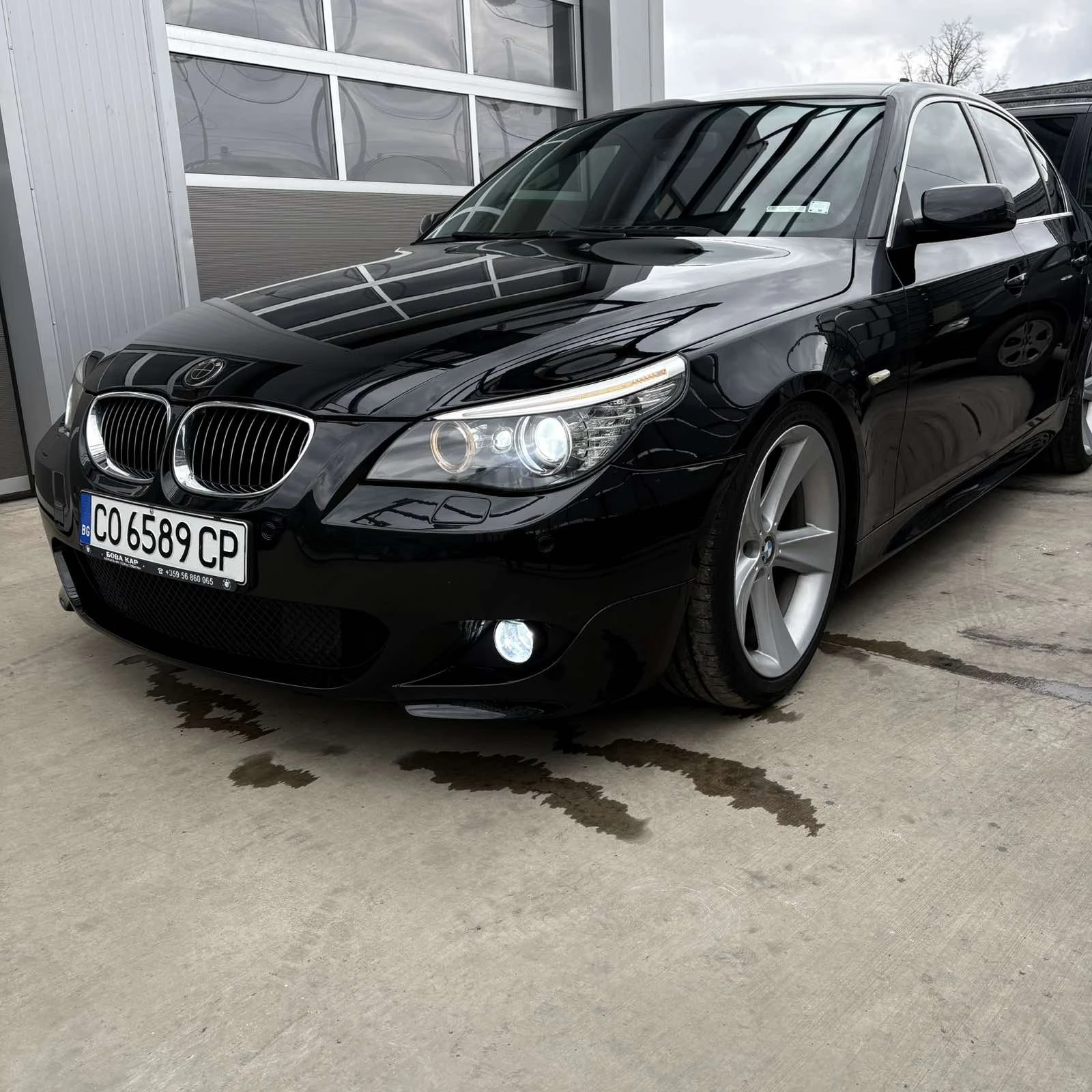 BMW 520 520d, снимка 3 - Автомобили и джипове - 53960180