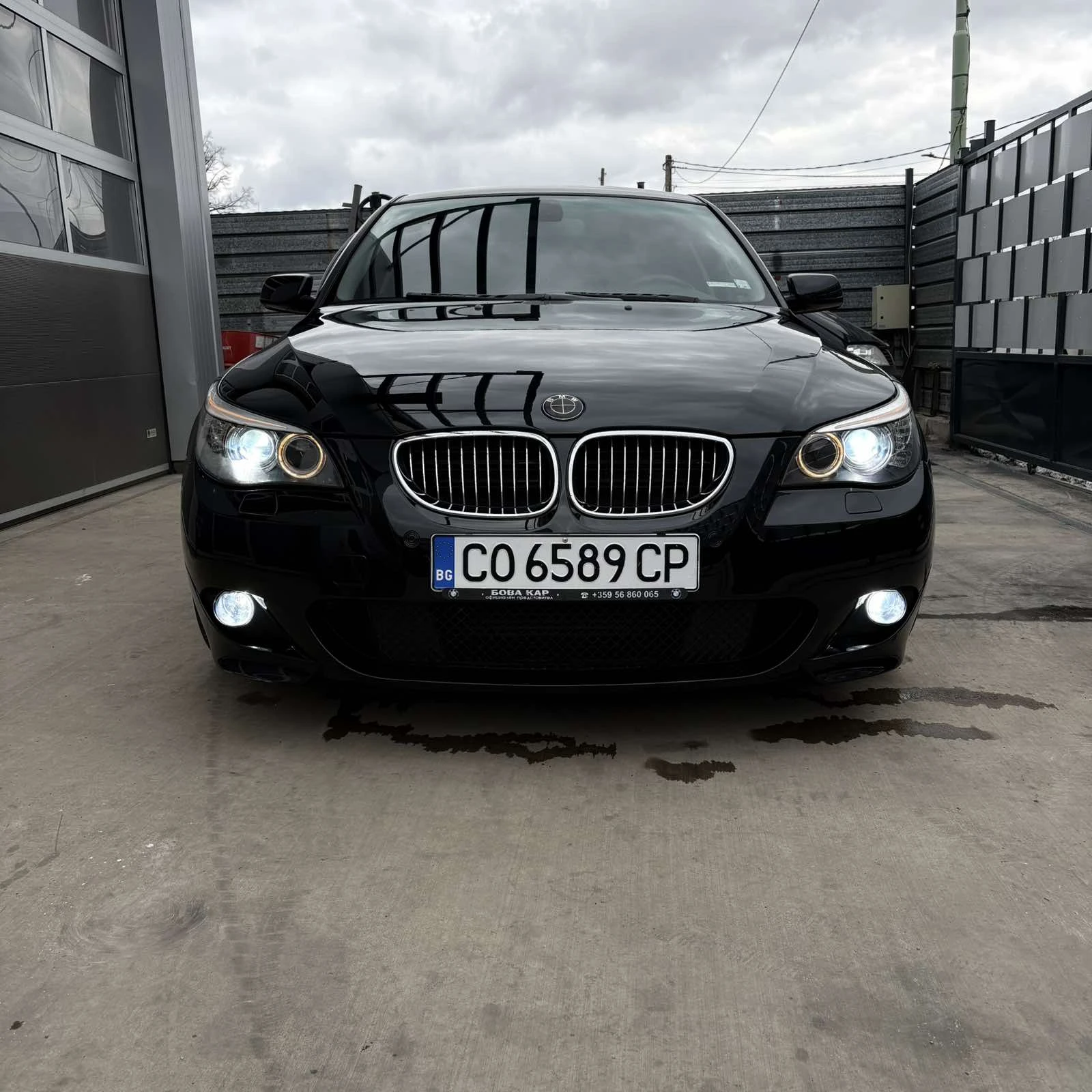 BMW 520 520d, снимка 2 - Автомобили и джипове - 53960180