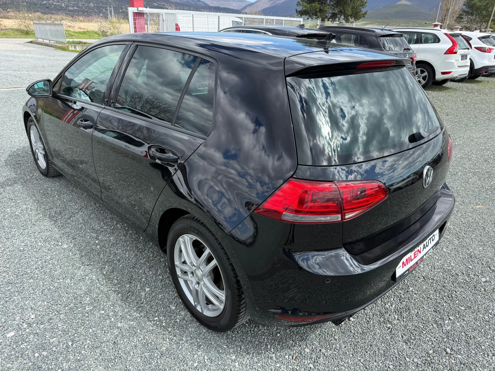 VW Golf (KATO НОВА), снимка 8 - Автомобили и джипове - 54121870