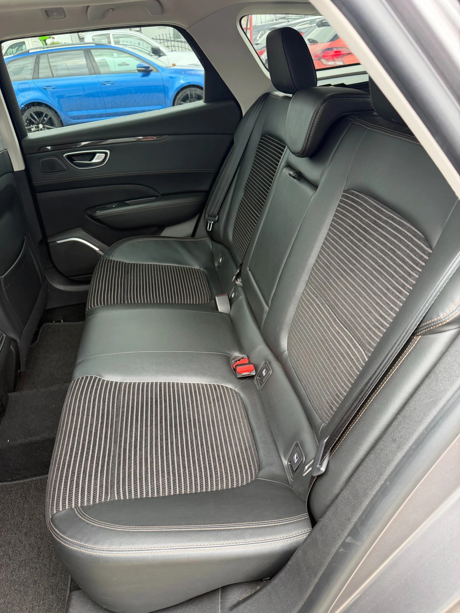 Renault Talisman 1.6TCe AVTOMAT/PANPRAMA/NAVI/KOJA EURO 6, снимка 10 - Автомобили и джипове - 54594721