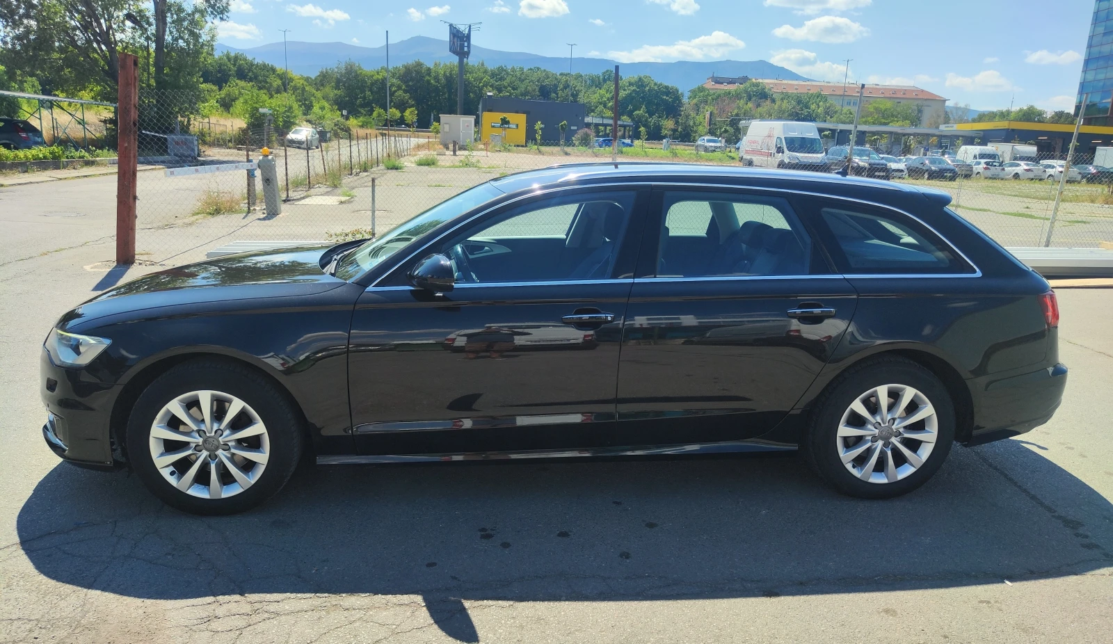 Audi A6, снимка 4 - Автомобили и джипове - 55193161
