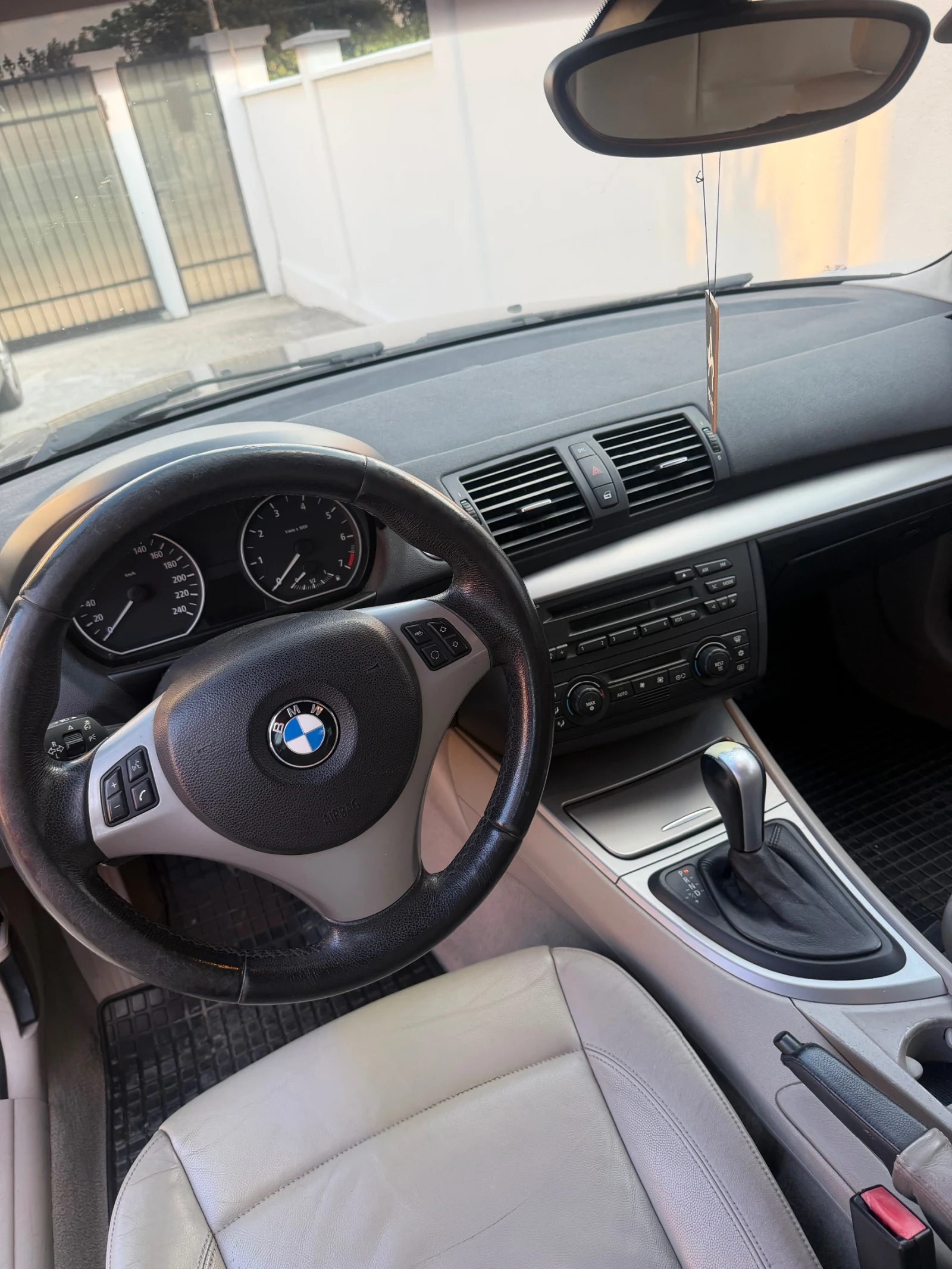 BMW 118, снимка 6 - Автомобили и джипове - 55588139