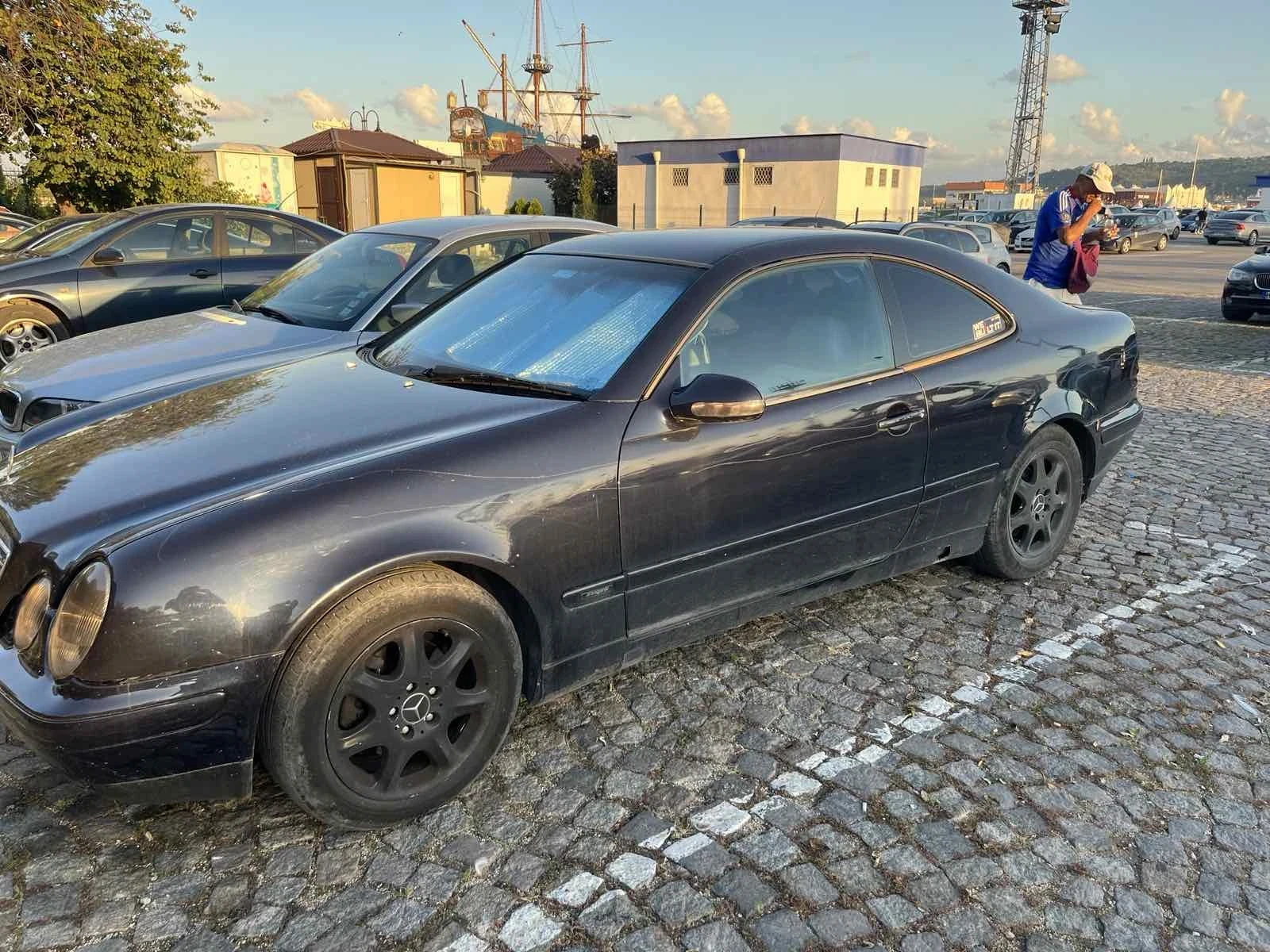 Mercedes-Benz CLK, снимка 5 - Автомобили и джипове - 55652534