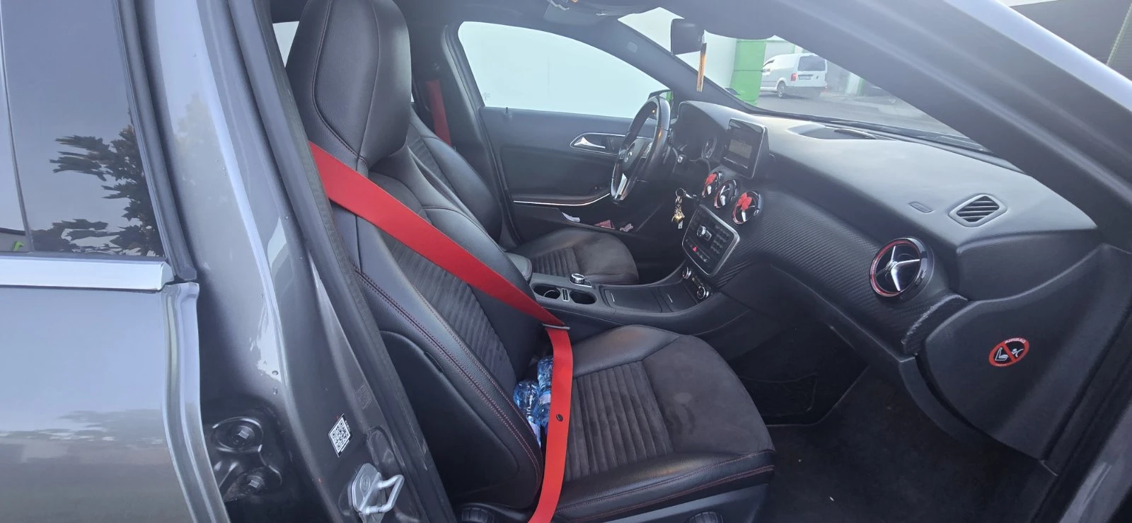 Mercedes-Benz A 250, снимка 14 - Автомобили и джипове - 56299225