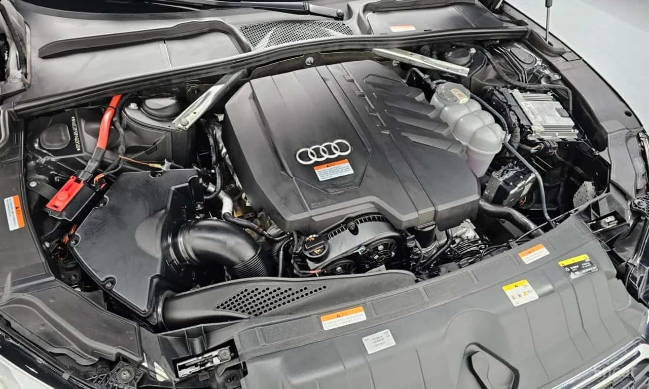 Audi A5 40 TFSI Quattro Sportback * ФИНАНСИРАНЕ, снимка 6 - Автомобили и джипове - 56328459