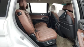 BMW X7 xDrive 40i* 7МЕСТА* МОНИТОРИ* 360* HUD* ПАНО, снимка 9
