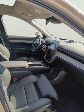 Volvo EX90 Twin Motor, снимка 11