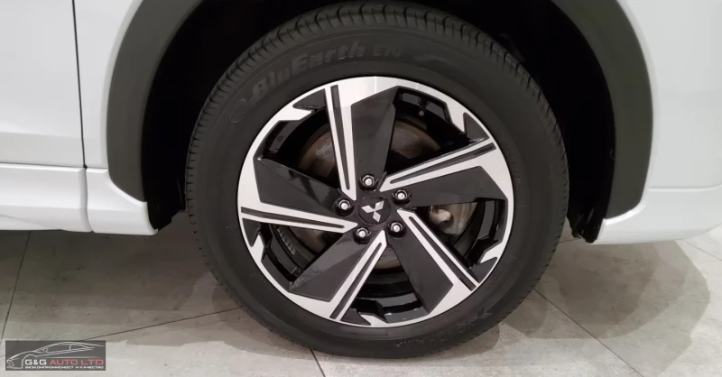 Mitsubishi Eclipse Cross 2.4PHEV/188HP/4X4/SELECT/360/NAVI/ACC/877v, снимка 10 - Автомобили и джипове - 53243951