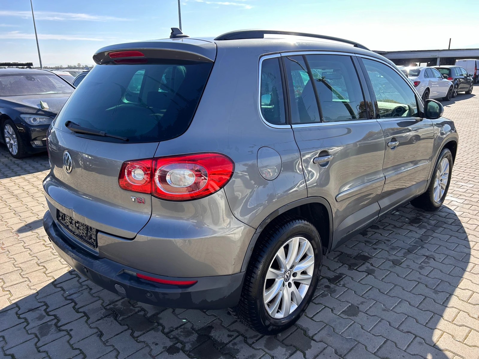 VW Tiguan 2.0TDI 4MOTION PANORAMA - изображение 6