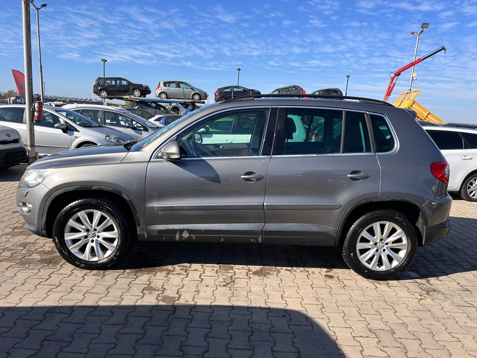 VW Tiguan 2.0TDI 4MOTION PANORAMA - изображение 9