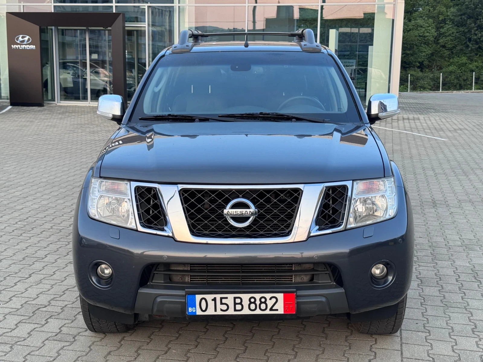 Nissan Navara  3.0D-FACELIFT-4x4-NAVI-CAMERA-BOSE-HARDTOP-FULL - изображение 9