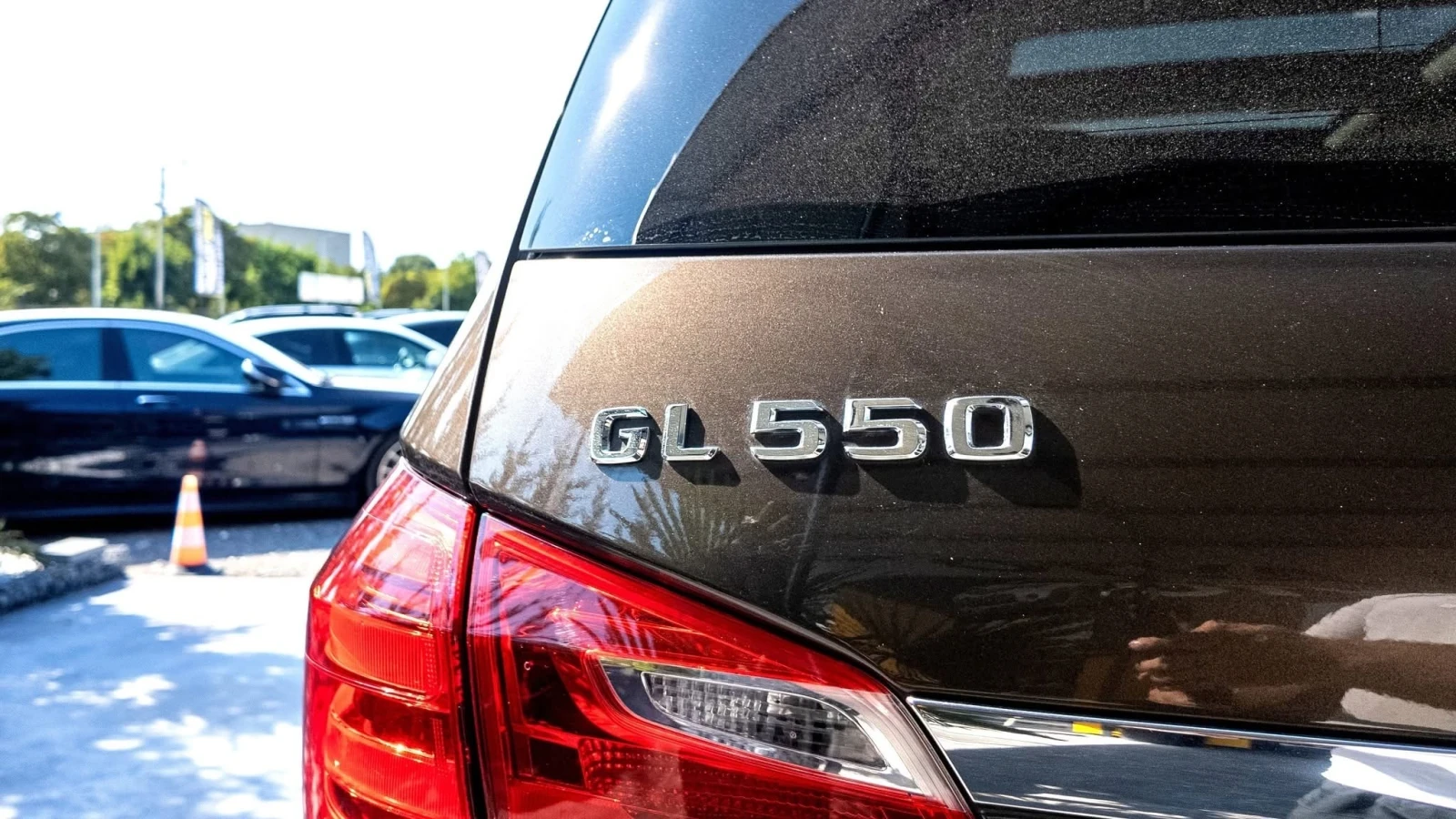 Mercedes-Benz GL 550 4 MATIC 7 МЕСТЕН FULL AMG LINE ПАНО ЛИЗИНГ 100% - изображение 6