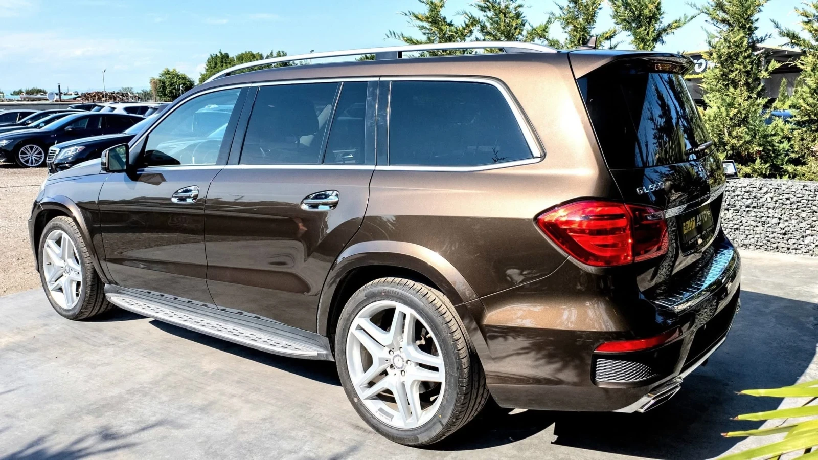 Mercedes-Benz GL 550 4 MATIC 7 МЕСТЕН FULL AMG LINE ПАНО ЛИЗИНГ 100% - изображение 7