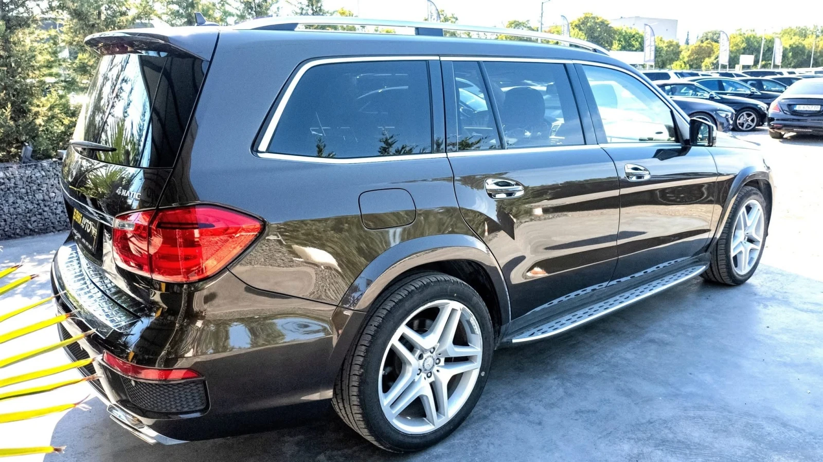 Mercedes-Benz GL 550 4 MATIC 7 МЕСТЕН FULL AMG LINE ПАНО ЛИЗИНГ 100% - изображение 10