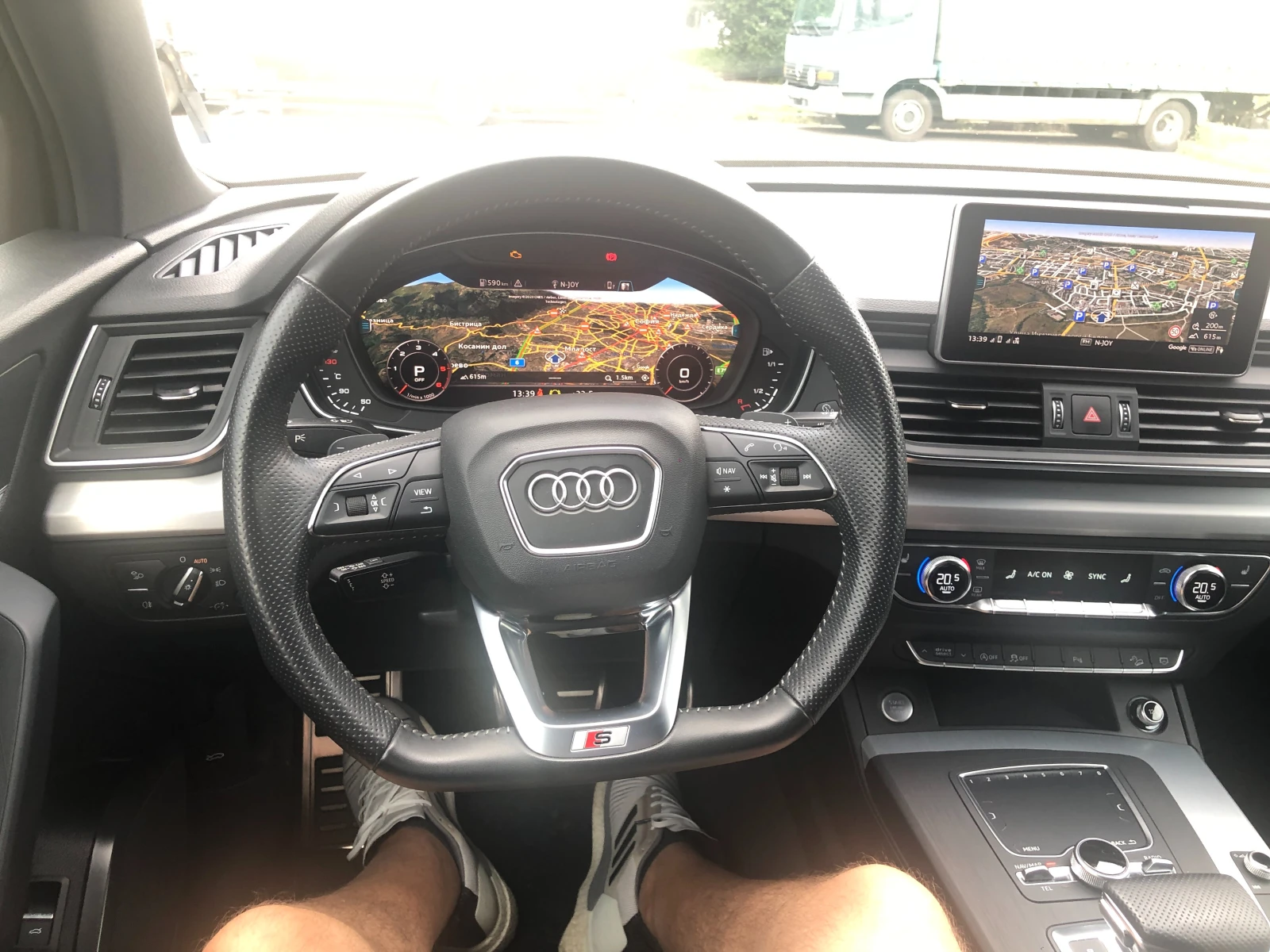 Audi Q5 40 TDI S Line - изображение 7