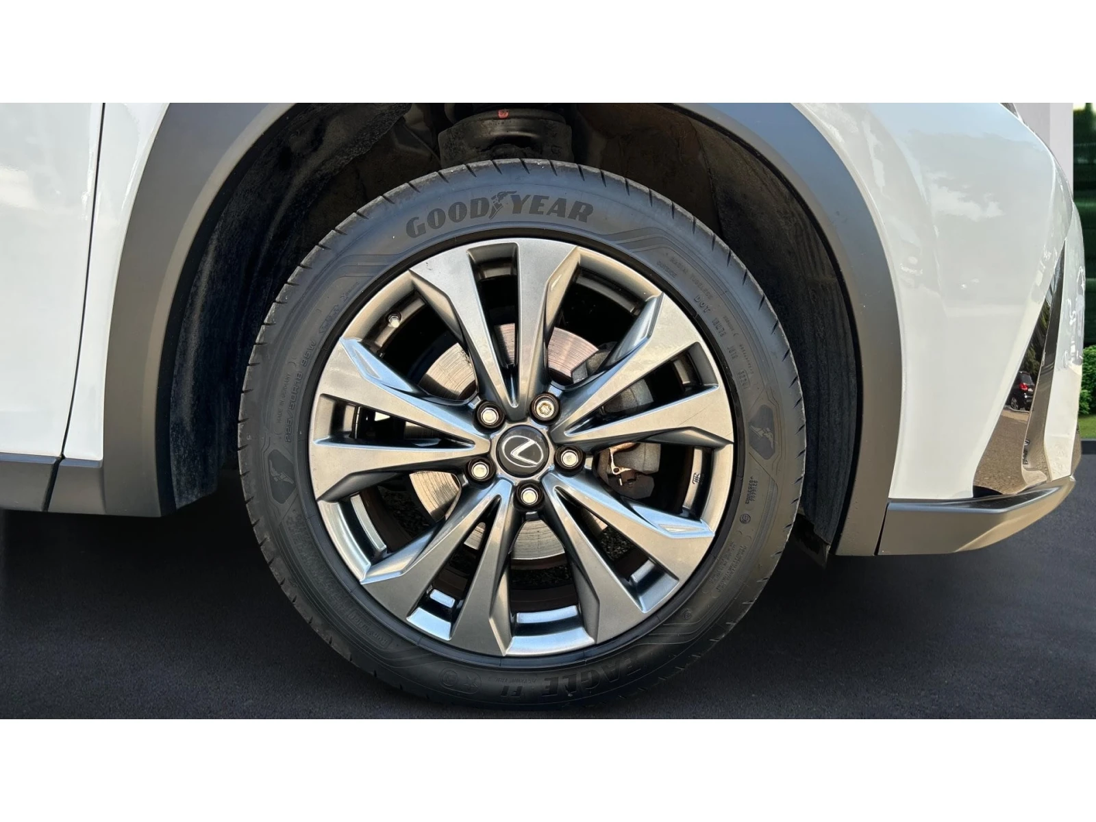Lexus UX 250h ������� ������ �� 530   | Mobile.bg � ����������� 16