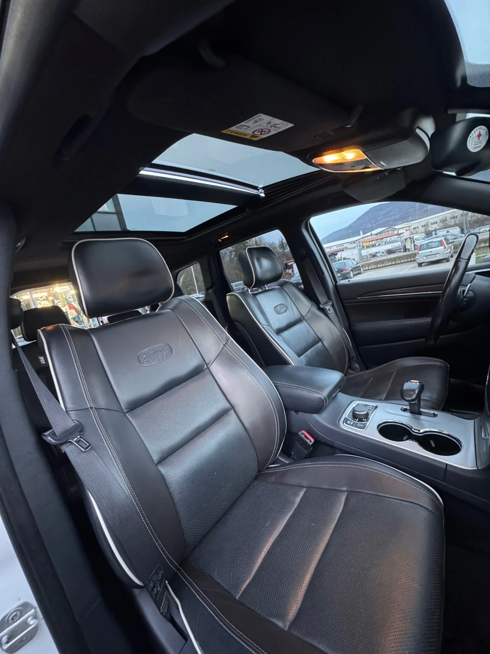 Jeep Grand cherokee 3.0d* Overland* Full Option* Facelift* TOP! | Mobile.bg � ����������� 14