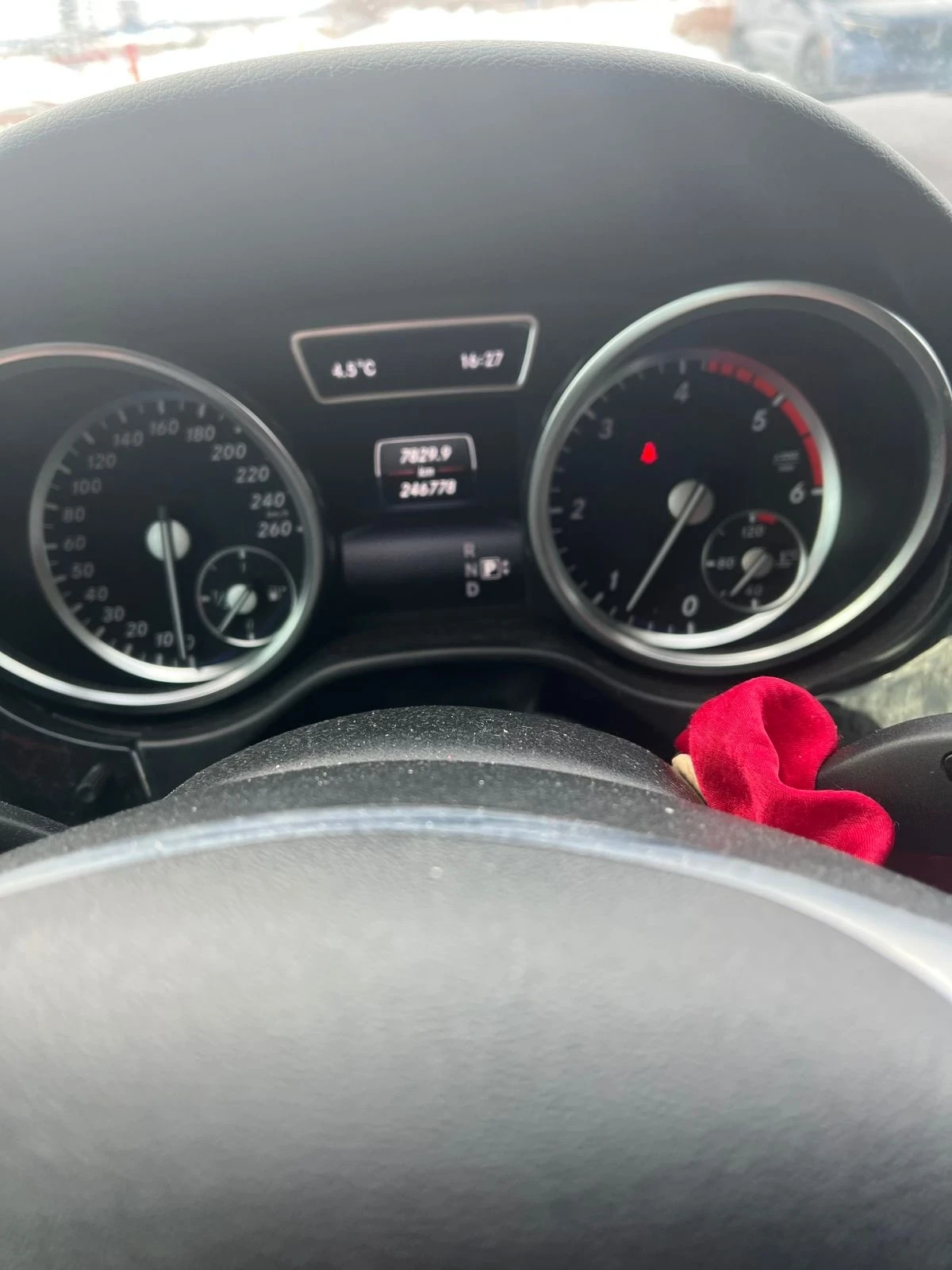 Mercedes-Benz ML 350 AMG-pkg* 360View* Harman/Kardon* Keyless* Пано* По, снимка 6 - Автомобили и джипове - 53853230