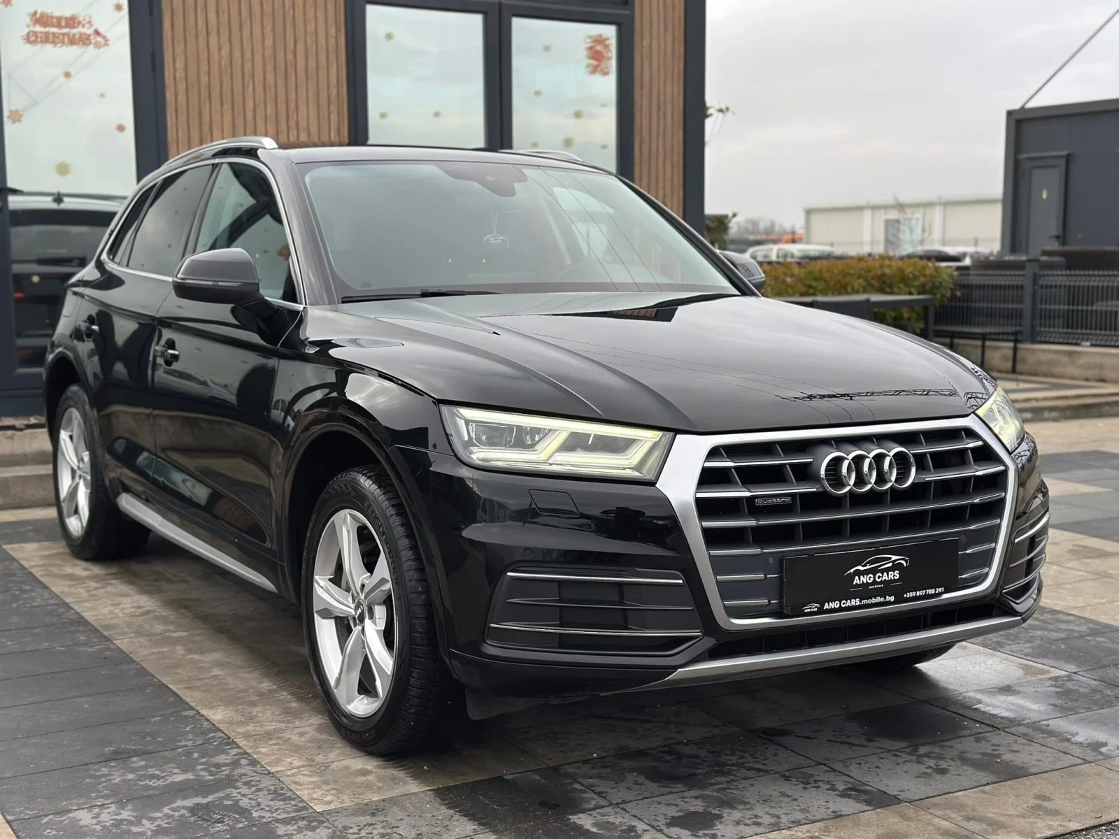 Audi Q5 Quattro / LED / NAVI / Virtual cockpit / Перфектно, снимка 2 - Автомобили и джипове - 53918687