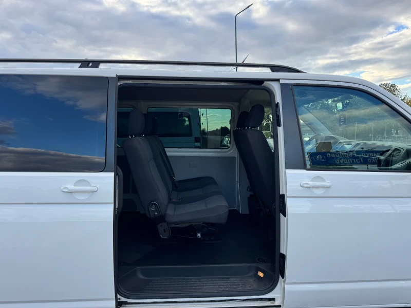VW T6 2.0TDI 150k.c. TOP БЕЗ ЗАБЕЛЕЖКИ , снимка 10 - Бусове и автобуси - 52021888