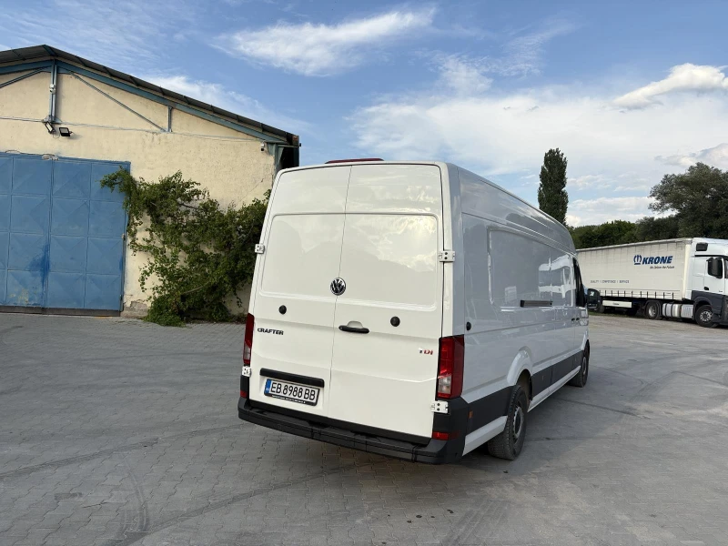 VW Crafter, снимка 5 - Бусове и автобуси - 52545673