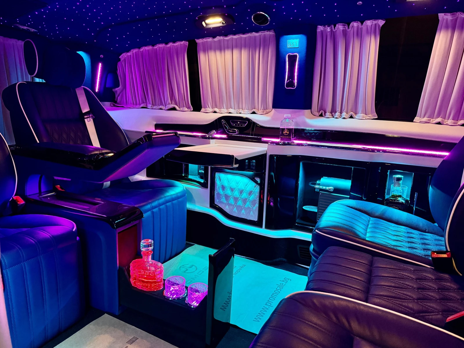 Mercedes-Benz V 250 ART Business Edition* VIP* Starlight* Лизинг, снимка 11 - Бусове и автобуси - 53732482