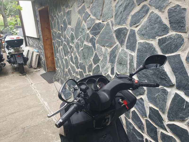 Kymco Downtown 300i, снимка 12 - Мотоциклети и мототехника - 52933734