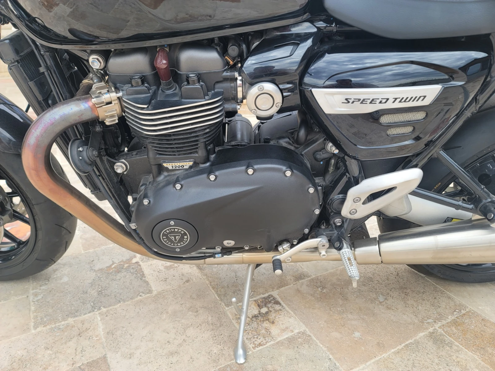 Triumph Speed Twin T120 Carbon 3-на ГАРАНЦИЯ  - изображение 6