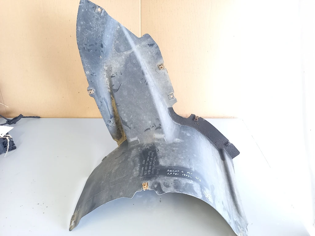 Подкалник преден ляв предна част Фолксваген Пасат Б6 2.0тди