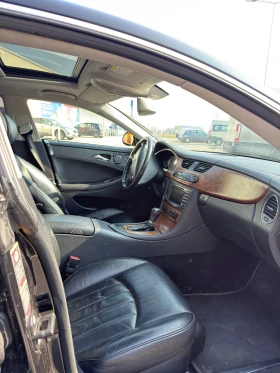 Mercedes-Benz CLS 500, снимка 11