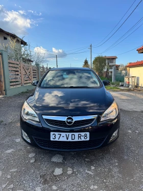 Opel Astra 1.6i Euro5A, снимка 1