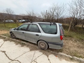 Renault Laguna 1.8 Бензин, снимка 7