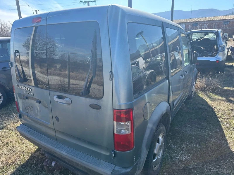 Ford Connect 1.8tdci, снимка 7 - Автомобили и джипове - 44194434