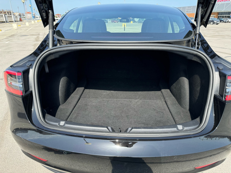 Tesla Model 3 Performance, снимка 12 - Автомобили и джипове - 46173932