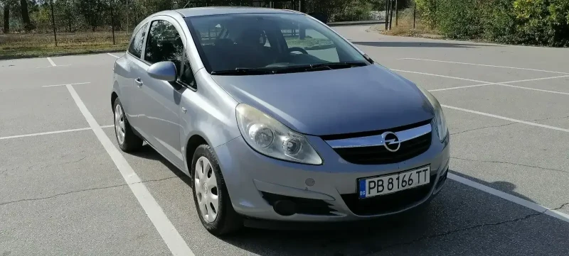 Opel Corsa, снимка 1 - Автомобили и джипове - 47331088