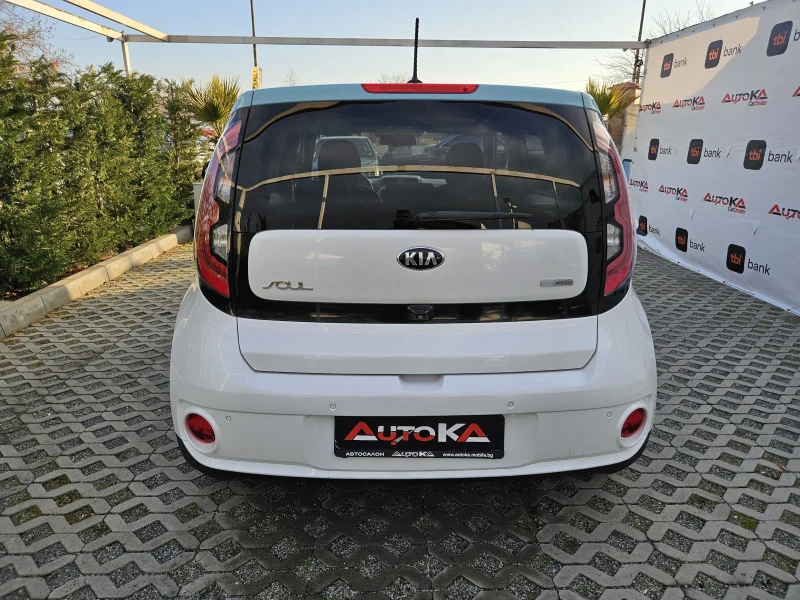 Kia Soul 39.000km!TWIN COLOR EDITION= КАМЕРА= НАВИ= FULL, снимка 4 - Автомобили и джипове - 48620412