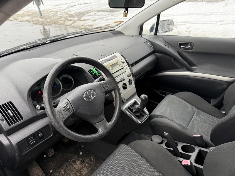 Toyota Corolla verso 1, 800VVTI EURO4 , снимка 7 - Автомобили и джипове - 48666202