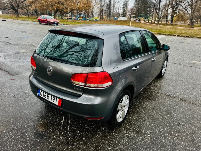 VW Golf Golf 6 1.6 СТАРИЯ МОТОР 102 к.с ГАЗ УНИКАТ!!!, снимка 6 - Автомобили и джипове - 49275652