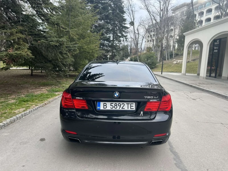 BMW 750 IL, снимка 10 - Автомобили и джипове - 49394289