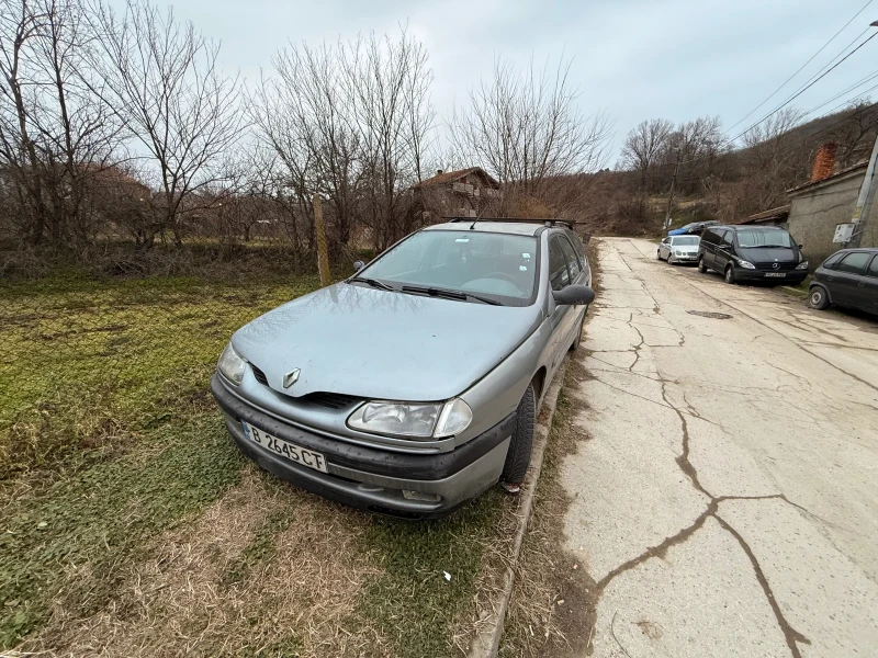 Renault Laguna 1.8 Бензин, снимка 8 - Автомобили и джипове - 49416462