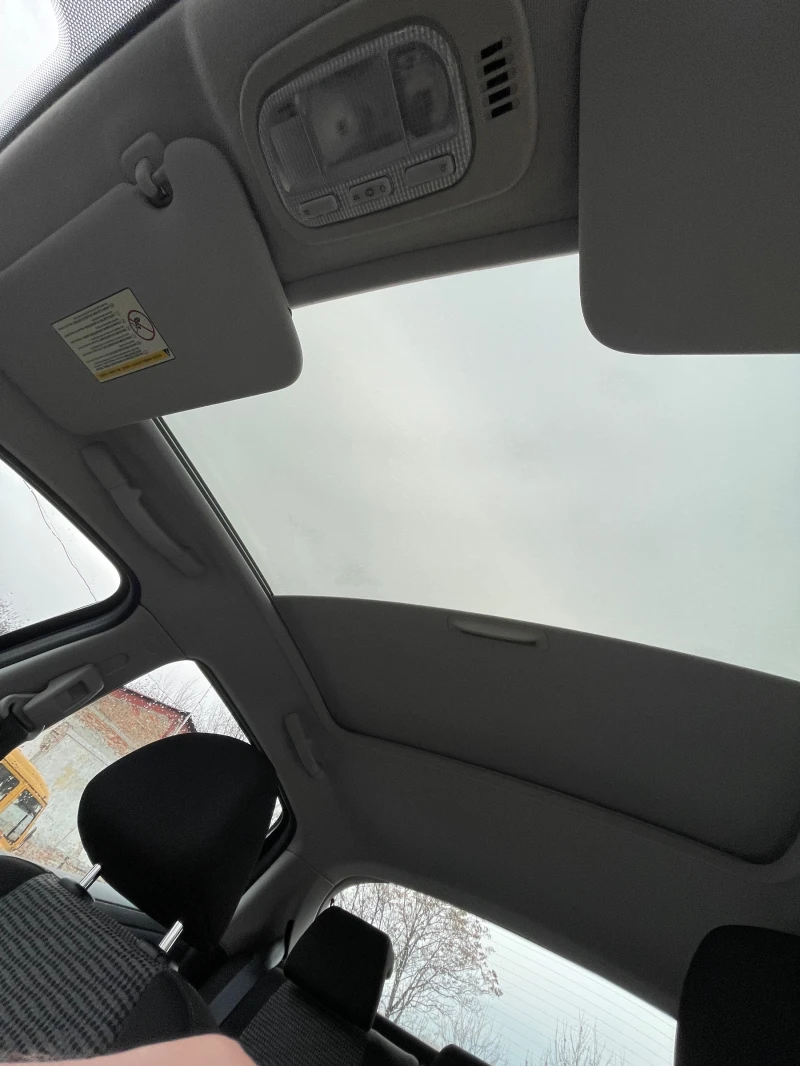 Peugeot 207 1.6  64 000км!!!!PANORAMA, снимка 8 - Автомобили и джипове - 51351700