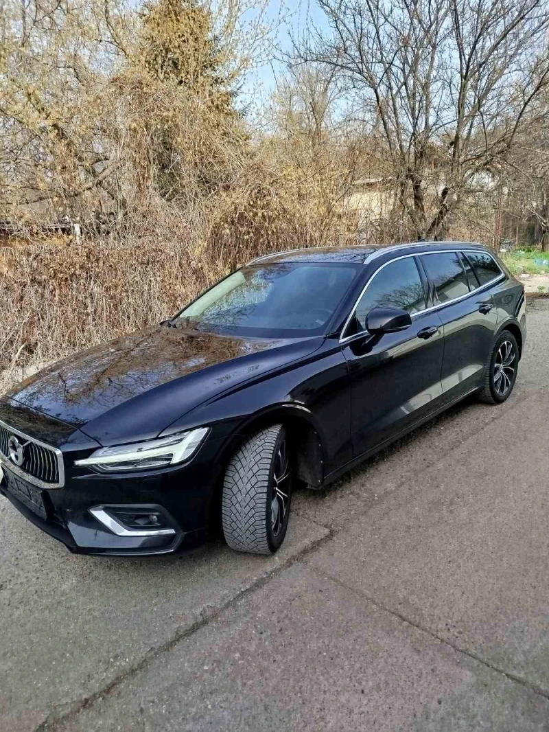 Volvo V60 D4 4x4, снимка 11 - Автомобили и джипове - 52418693