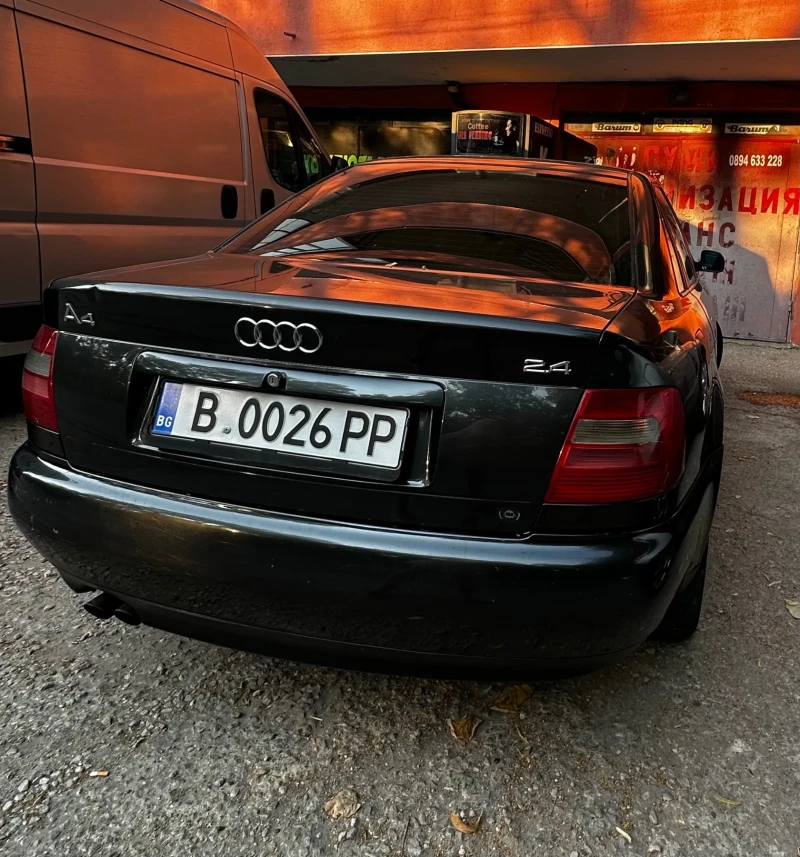Audi A4 газ/бензин, снимка 4 - Автомобили и джипове - 52445823